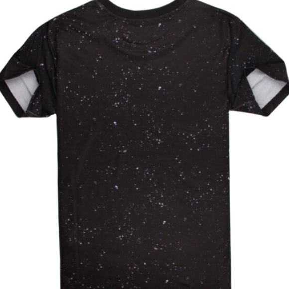 Triangle galaxy shirt - Picture 2 of 2