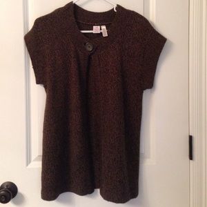 Sweater small (6) NEW