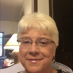 Meet your Posher, Rhonda