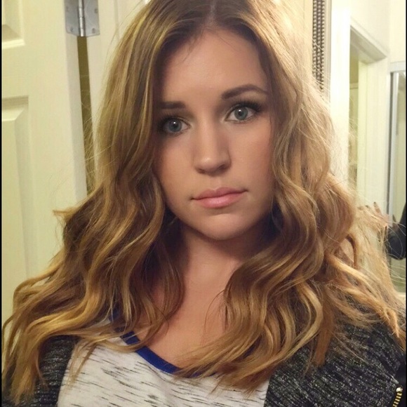 Meet your Posher, Tracie - Picture 1 of 1