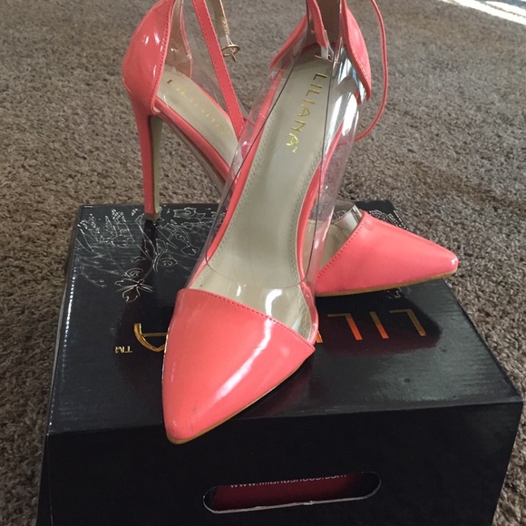 Coral/Clear Pump