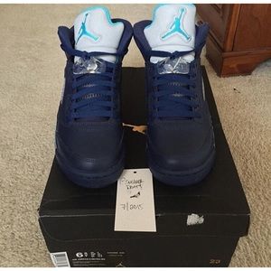 Air Jordan 5 "Hornets"