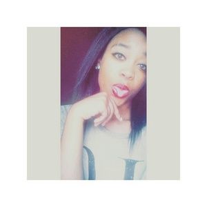 Meet your Posher, Quita