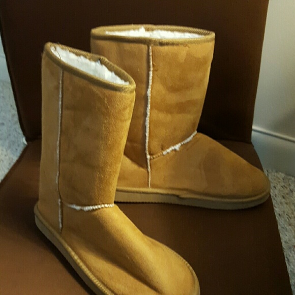 Booties - Picture 2 of 3