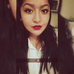 Meet your Posher, Stephanie