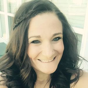 Meet your Posher, Carrie