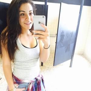 Meet your Posher, Giselle