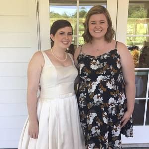 Meet your Posher, Claire