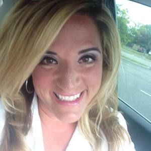 Meet your Posher, Sandi