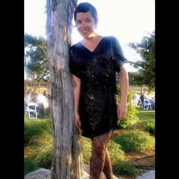 Meet your Posher, Abigail - Picture 3 of 4