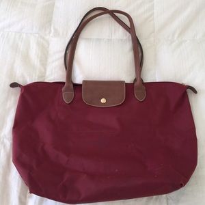 Maroon Longchamp large Le Pliage tote