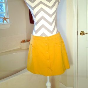 Yellow/mustard skirt
