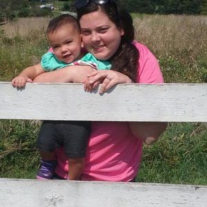 Meet your Posher, Nicole