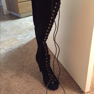 Size 10 lace up boots