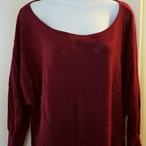 Burgundy  3/4 sleeves top