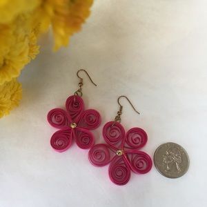 Dangling Pink Flower Earrings
