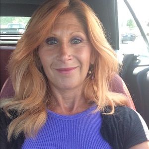 Meet your Posher, Denise