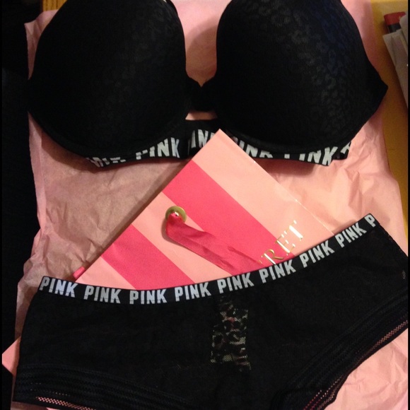 PINK Victoria's Secret Other - NWT bra and panty set