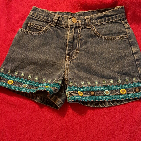 Girls shorts