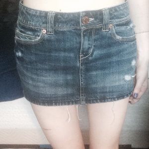 denim skirt