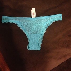Victoria's Secret panty M nwt