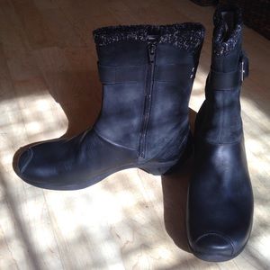 Black Merrell waterproof boots