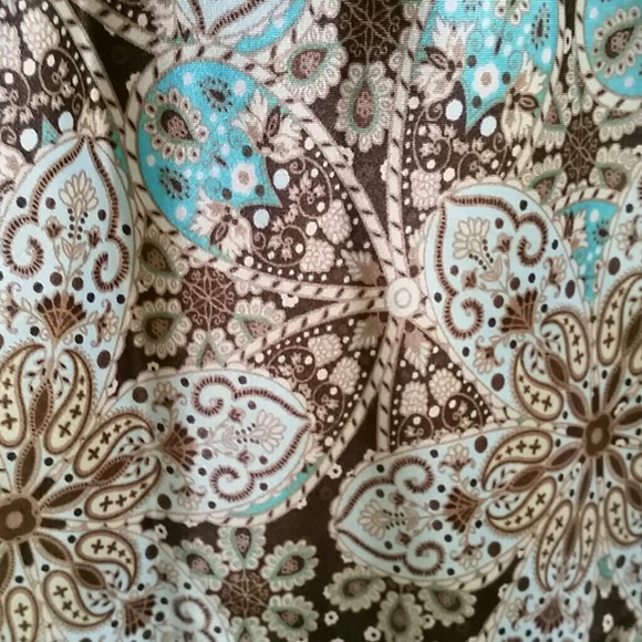 patterned slip - Picture 3 of 4