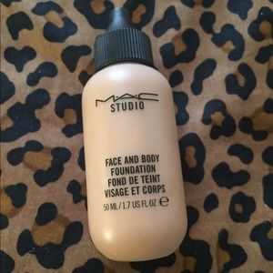 MAC Face and Body 50ml