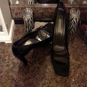 Size 10 Black Ann Marino