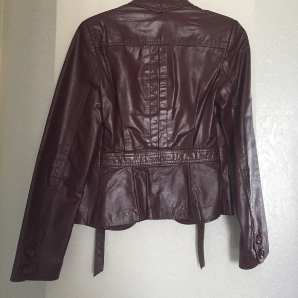 Leather jacket - Picture 2 of 2