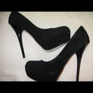STEVE MADDEN HEELS