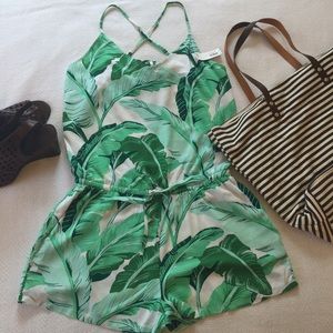 NWT Banana/palm leaf romper
