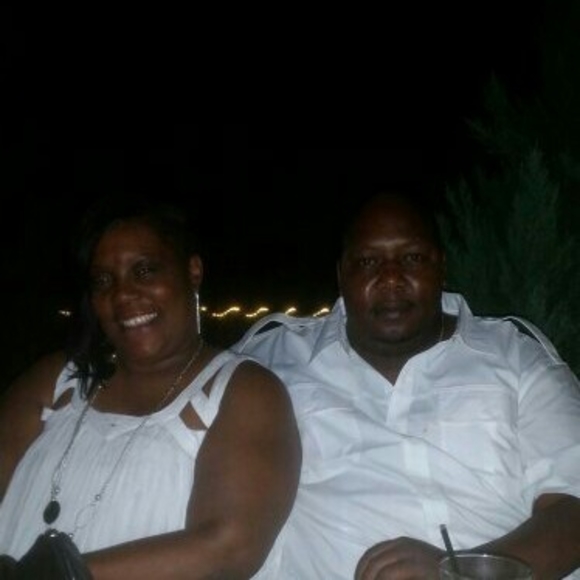 Meet your Posher, Chenitra