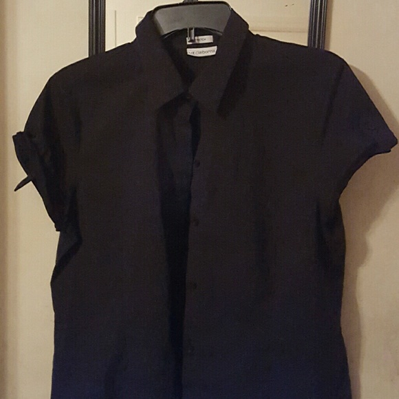 Liz Claiborne black women top. SOLD!!!