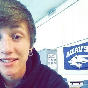 Meet your Posher, Justin