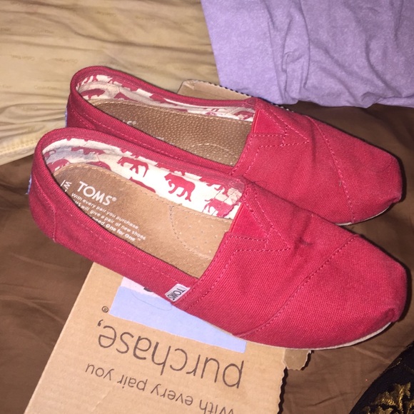 Red Classic Toms