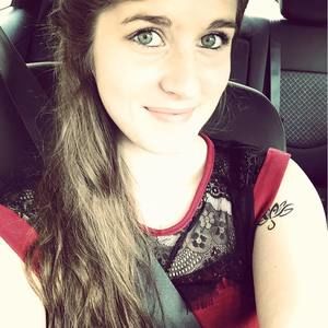 Meet your Posher, Alaina