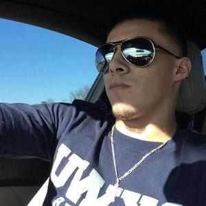 Meet your Posher, Aaron