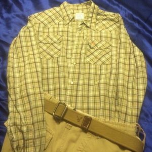 Hollister size medium men's button up shirt