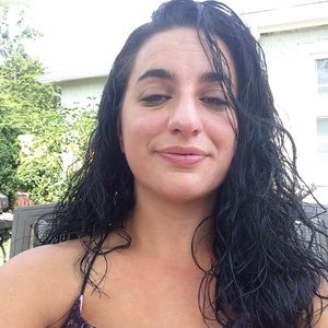 Meet your Posher, Kelli