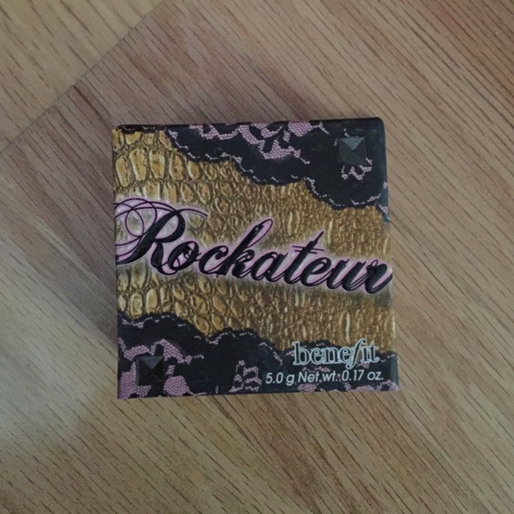 Benefit "Rockateur" Blush
