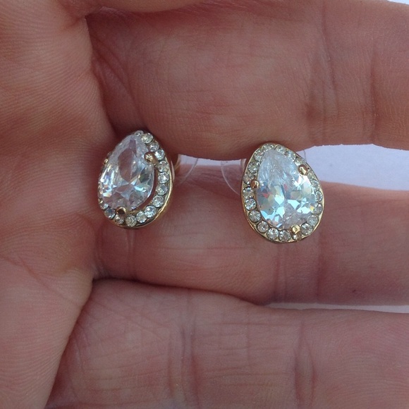 SALE 18k GF Rain Drop Sapphire Earrings - Picture 2 of 3