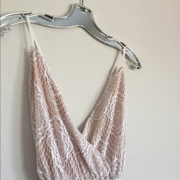 Nude&Cream Lace Romper - Picture 3 of 4