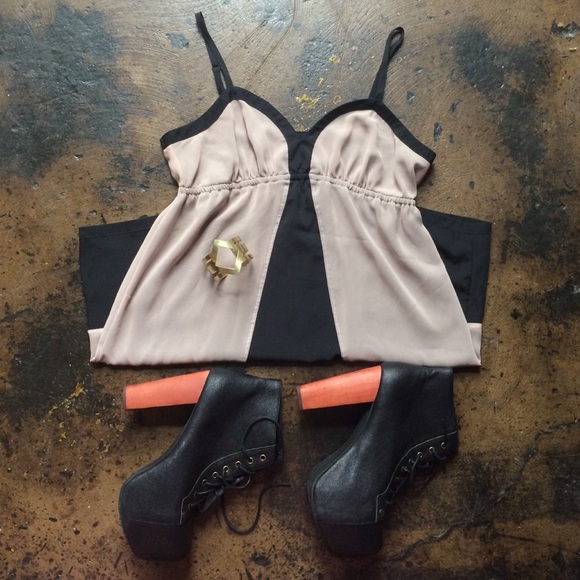 Silence + Noise (urban outfitters) dress. Size L