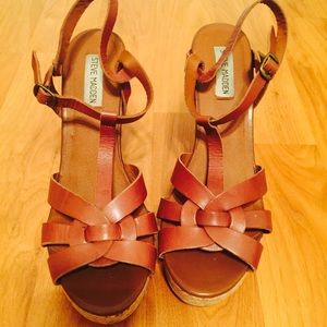 Steve Madden brown cork wedges