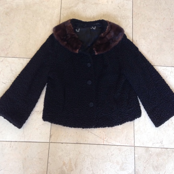 %100 real black curly lamb skin/mink collar coat❤️ - Picture 3 of 4