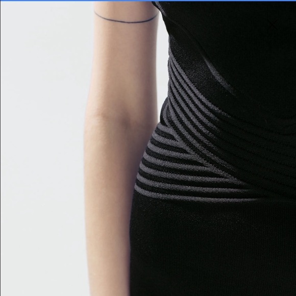 Zara brocade dress size medium - Picture 2 of 2