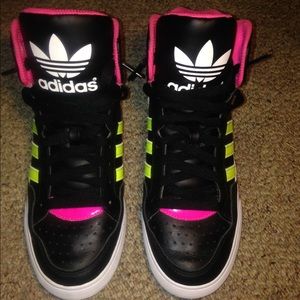 Woman's Adidas original extaball trainers