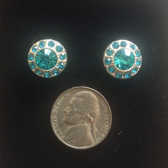Turquoise Blue Swarovski Crystal Earrings - Picture 2 of 2