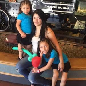 Meet your Posher, Yazmin